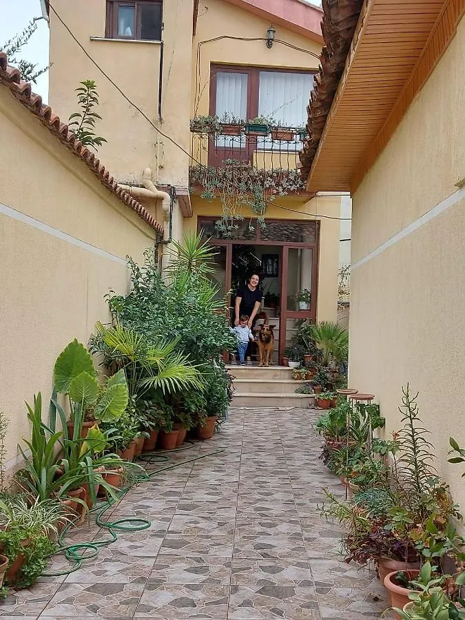 Vila Kodra Tirana Alojamento de Acomodação e Pequeno-almoço